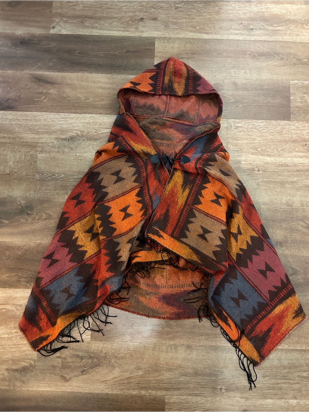 Hooded Southwestern Geometric Poncho Cape – Rust Orange Burgundy Fringe